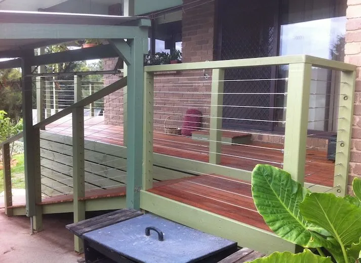 Deck with wire balustrade